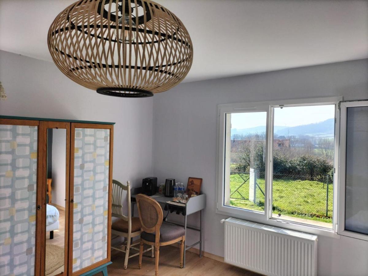 Agreable Chambre Meublee, Vue Sur La Vallee De L'Auxois Villy-en-Auxois Bagian luar foto